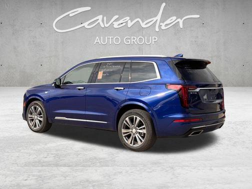 2025 Cadillac XT6 Premium Luxury FWD