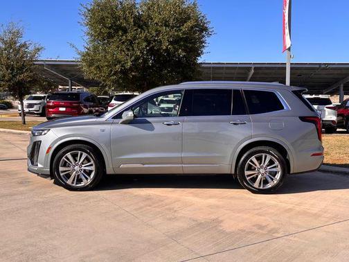 2023 Cadillac XT6 Premium Luxury AWD