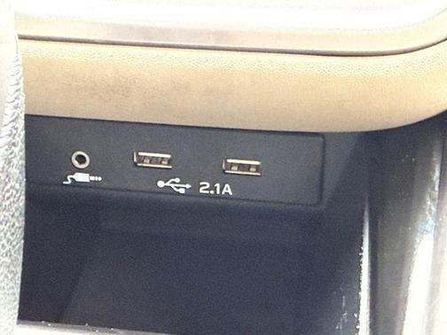 Crystal White Pearl 2021 Subaru Legacy Limited