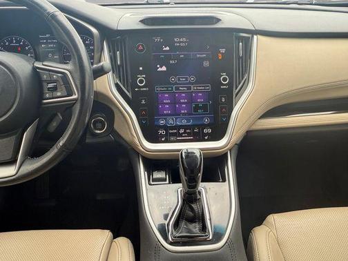 Crystal White Pearl 2021 Subaru Legacy Limited