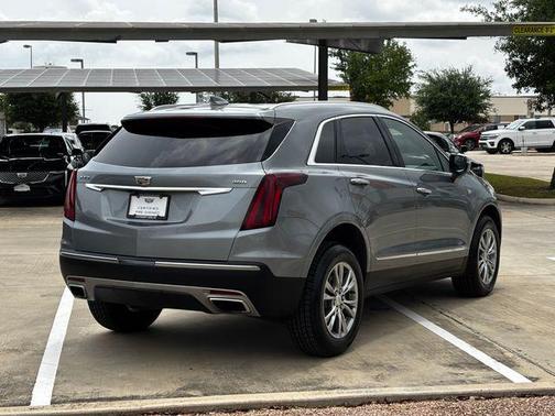 2023 Cadillac XT5 Premium Luxury