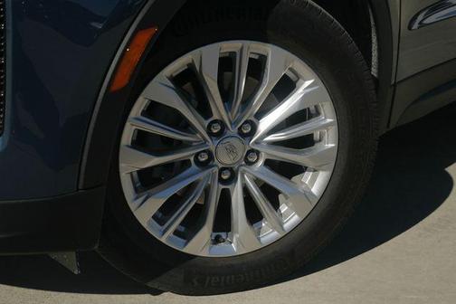 2024 Cadillac XT4 Luxury