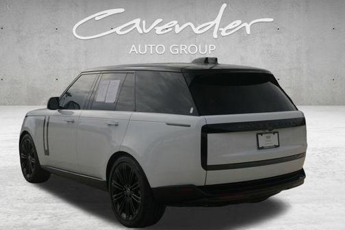 2025 Land Rover Range Rover P530 SE