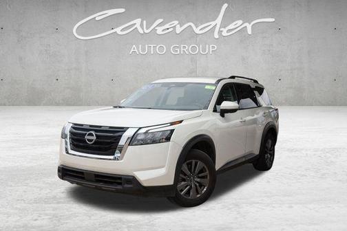 2024 Nissan Pathfinder SV FWD