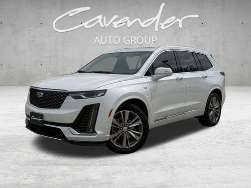 Crystal White Tricoat 2022 Cadillac XT6 Premium Luxury FWD