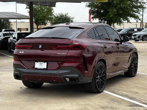 2025 BMW X6 xDrive40i