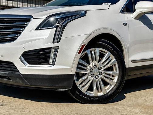 2018 Cadillac XT5 Premium Luxury