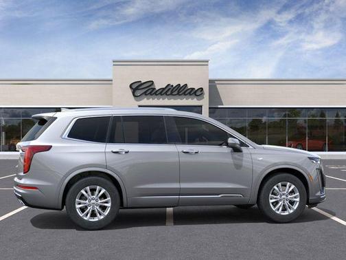 2025 Cadillac XT6 Luxury FWD