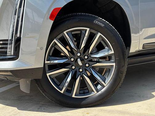 2024 Cadillac Escalade Sport