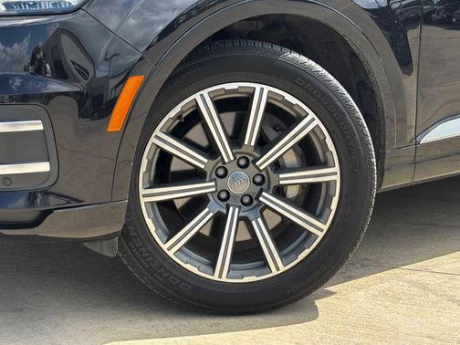 2019 Audi Q7 45 Premium Plus