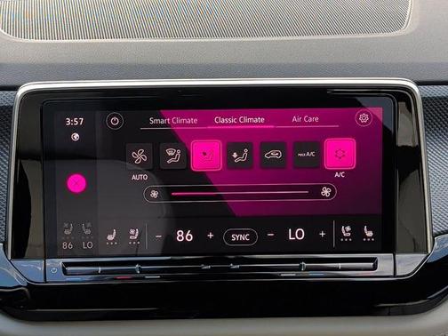 2025 Volkswagen Atlas Cross Sport 2.0T SEL Premium