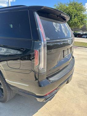 2024 Cadillac Escalade Sport Platinum