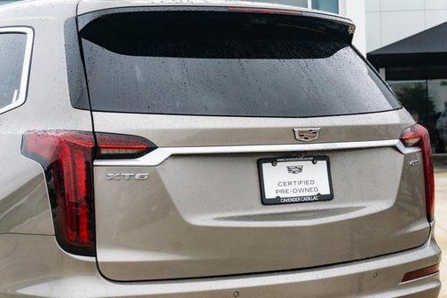 2022 Cadillac XT6 Premium Luxury FWD