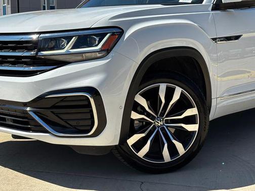 2022 Volkswagen Atlas 3.6L SEL Premium