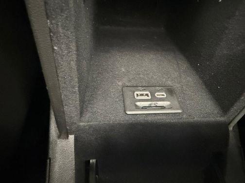 Manhattan Noir Metallic 2020 Cadillac XT5 Premium Luxury