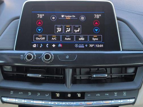 2023 Cadillac CT4 Premium Luxury