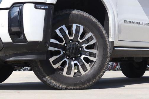 2024 GMC Sierra 2500 Denali Ultimate