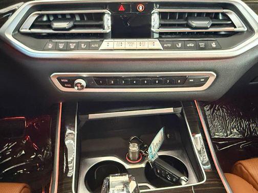 Alpine White 2020 BMW X7 M50i
