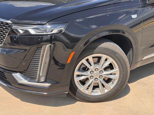 2024 Cadillac XT6 Luxury FWD