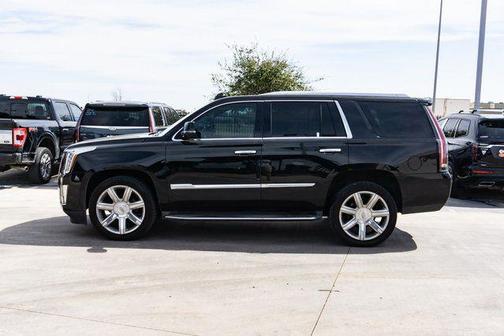 2016 Cadillac Escalade Luxury