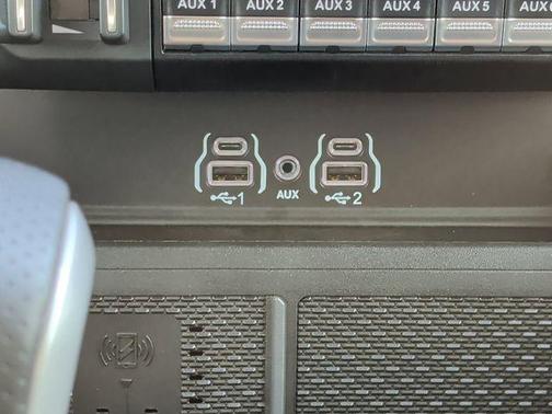 2026 RAM 1500 RHO Crew Cab 4x4 5'7' Box