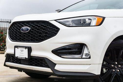2020 Ford Edge ST