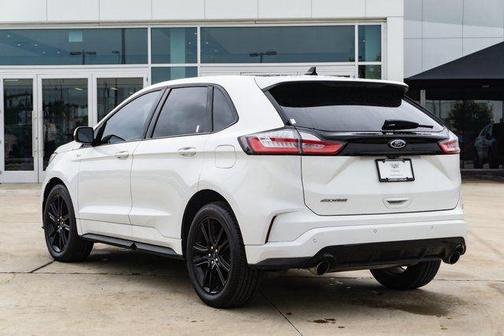 2020 Ford Edge ST
