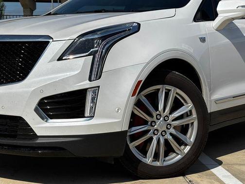 2024 Cadillac XT5 Sport