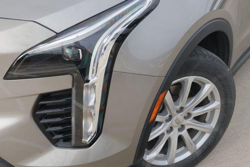 2022 Cadillac XT4 Luxury