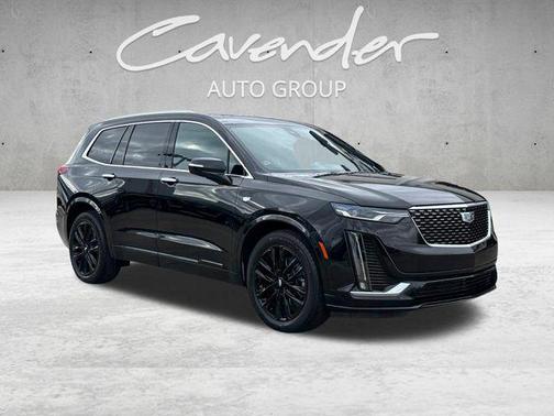 Stellar Black Metallic 2022 Cadillac XT6 Premium Luxury FWD
