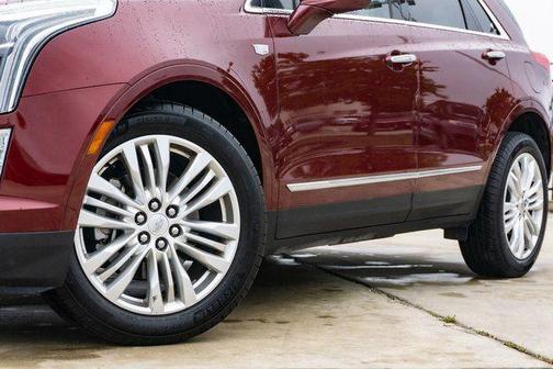 2017 Cadillac XT5 Premium Luxury