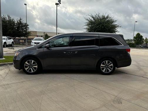 2014 Honda Odyssey Touring
