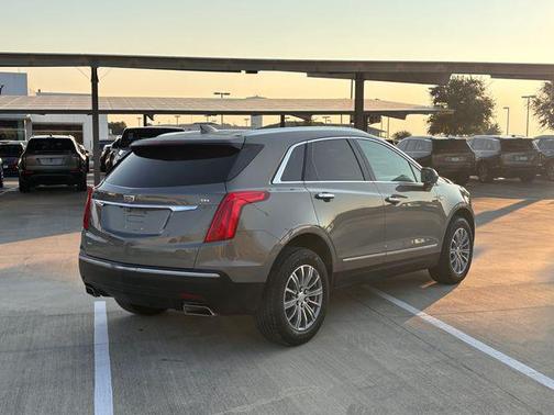 2017 Cadillac XT5 Luxury