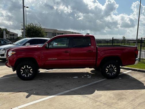 2020 Toyota Tacoma SR5