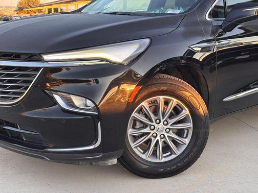 2023 Buick Enclave Essence FWD