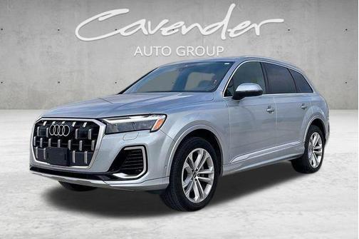 2025 Audi Q7 55 Premium Plus