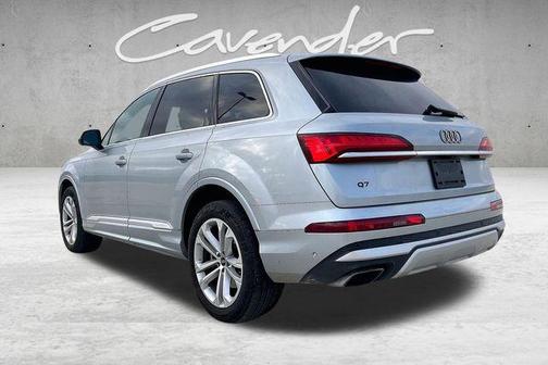 2025 Audi Q7 55 Premium Plus