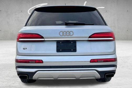 2025 Audi Q7 55 Premium Plus