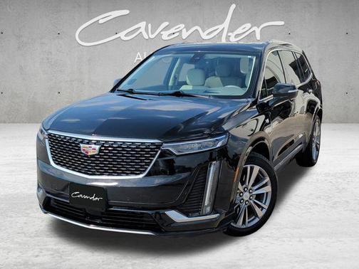 2022 Cadillac XT6 Premium Luxury FWD