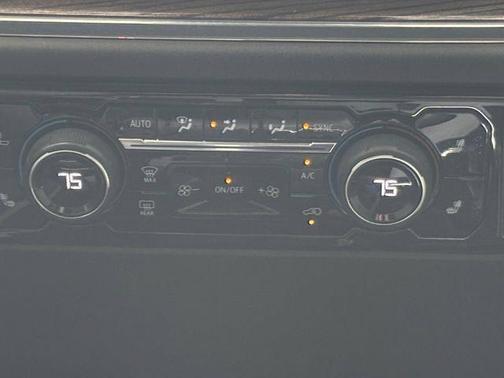 Glacier Blue Metallic 2024 Chevrolet Silverado 1500 RST