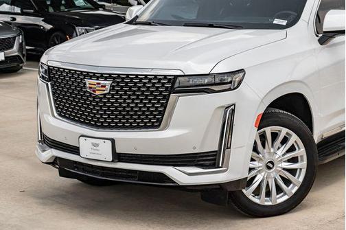 2024 Cadillac Escalade ESV Luxury