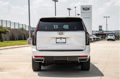 2024 Cadillac Escalade ESV Luxury