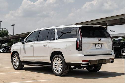2024 Cadillac Escalade ESV Luxury