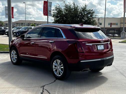 2024 Cadillac XT5 Luxury