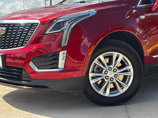 2024 Cadillac XT5 Luxury