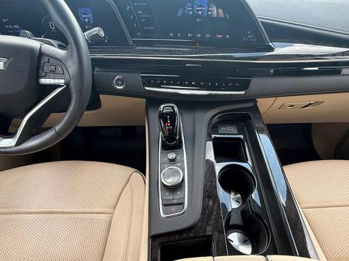 Crystal White Tricoat 2023 Cadillac Escalade Premium Luxury