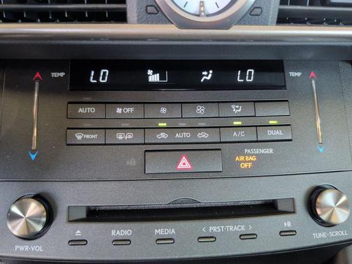 2017 Lexus RC 200t 200t