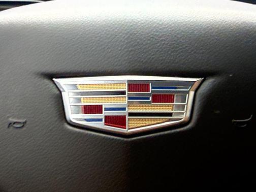 Crystal White Tricoat 2021 Cadillac Escalade ESV Sport