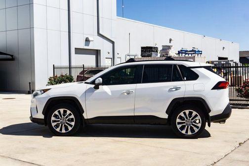 2019 Toyota RAV4 Limited