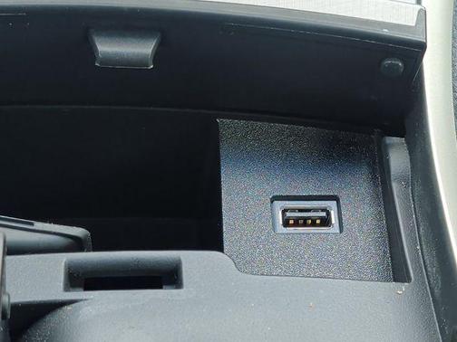 2017 Lincoln MKZ Hybrid Reserve